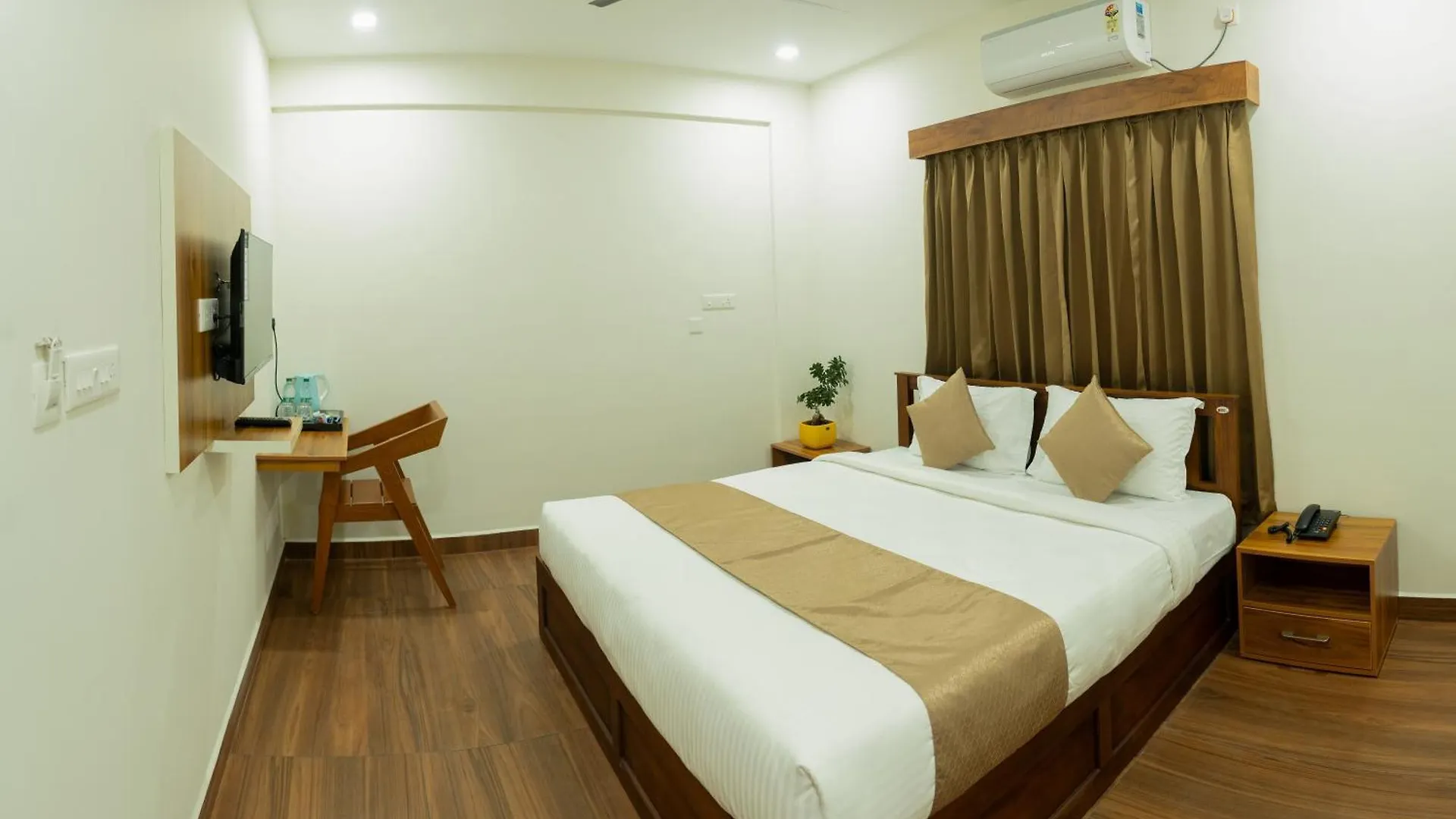 Hotel Fly View Airport Residency à Nedumbassery