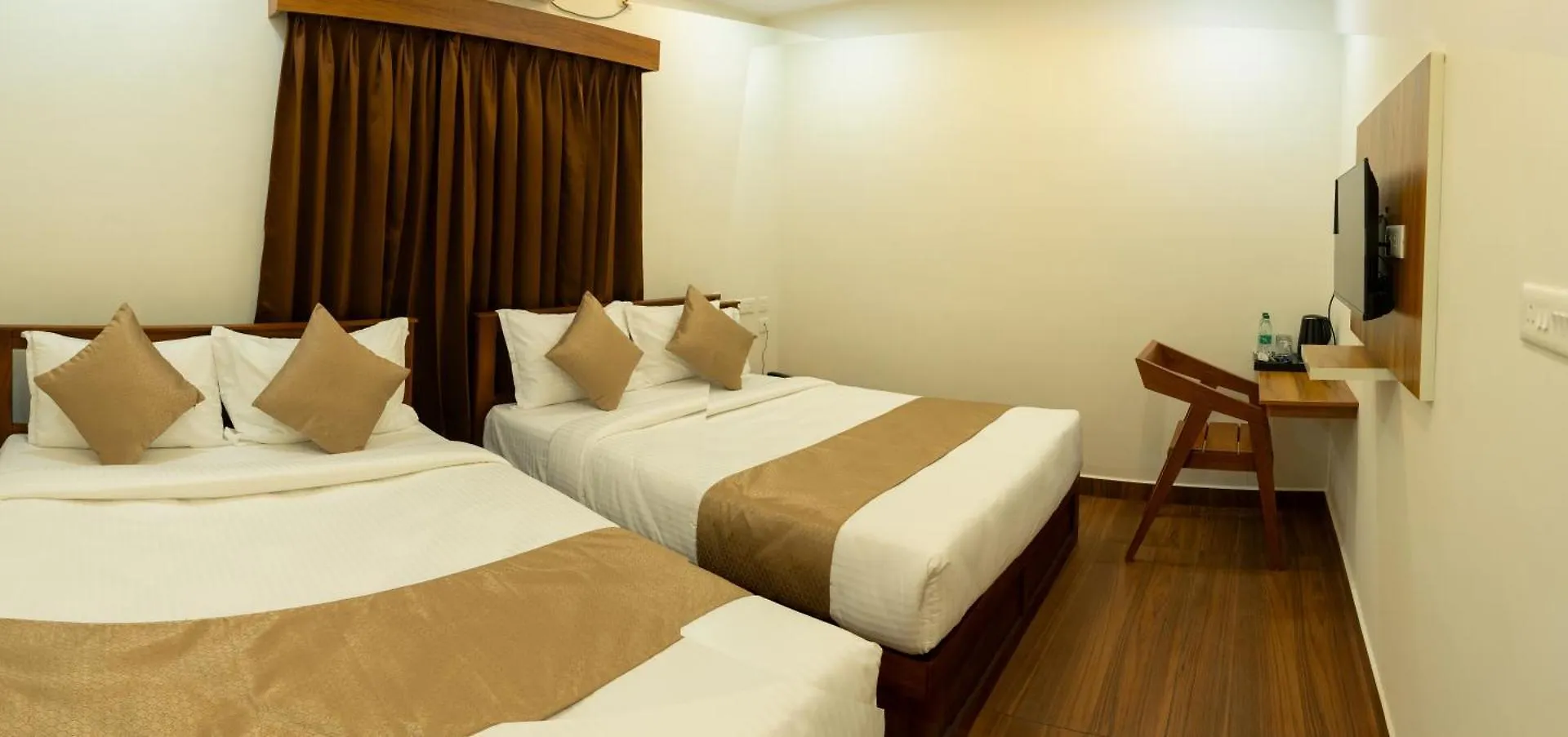 Hotel Fly View Airport Residency à Nedumbassery 0*,  Inde
