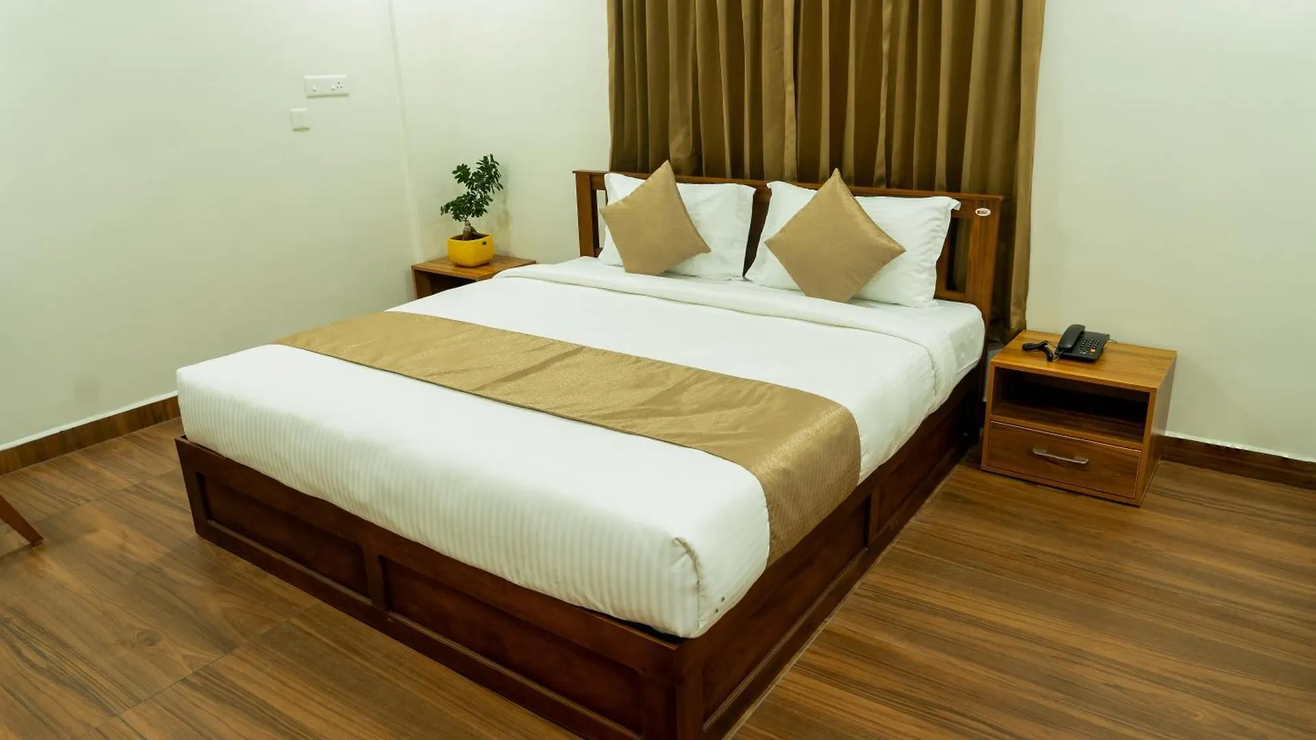 Hotel Fly View Airport Residency à Nedumbassery