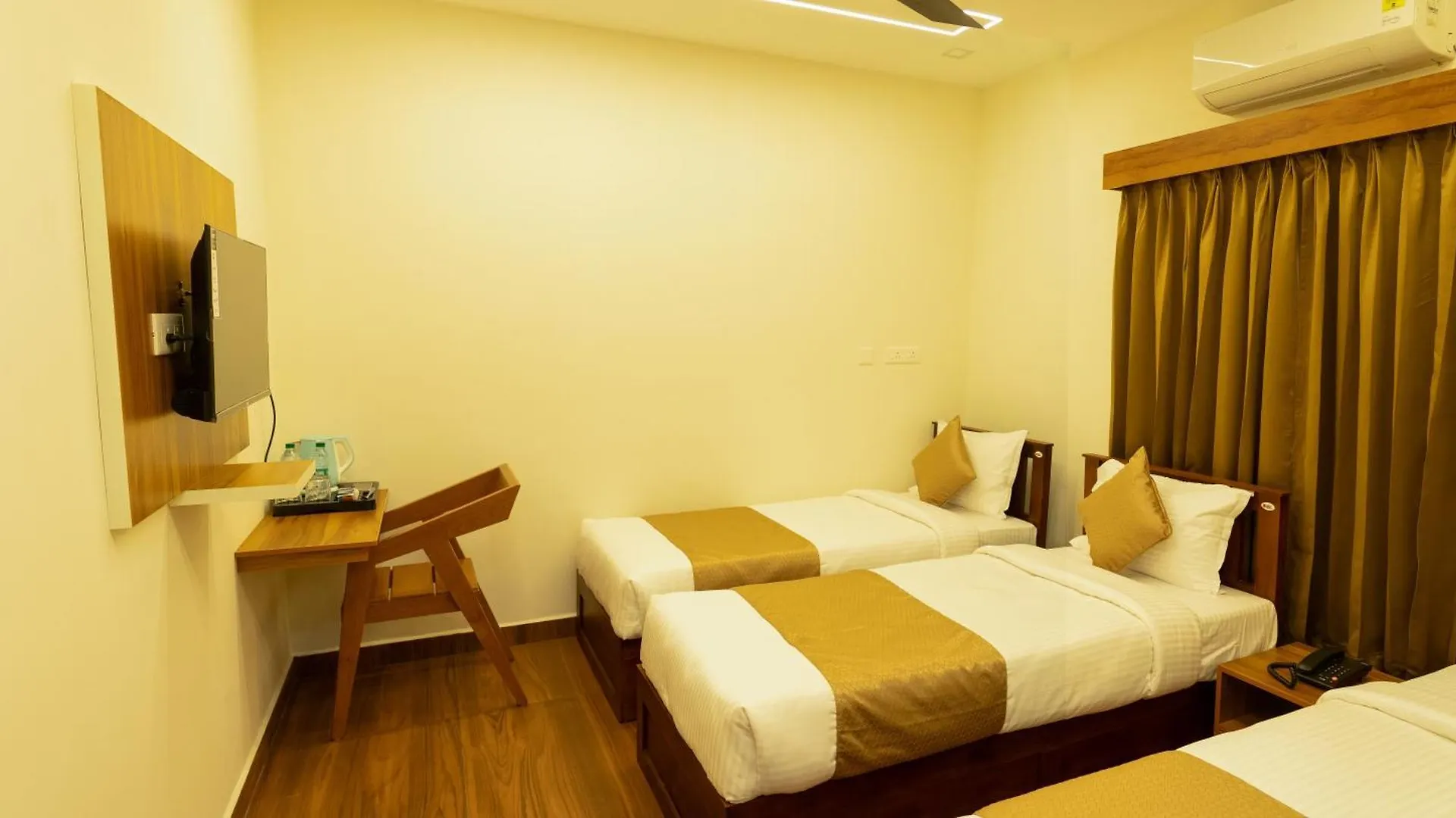 Hotel Fly View Airport Residency à Nedumbassery